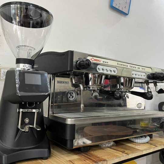 [THANH LÝ} Máy pha cà phê 2 group  La Cimbali Italia 
